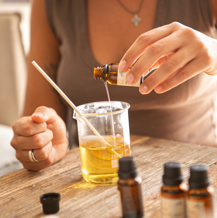 Envase de vidrio con aroma samsa para home spray kit + taller